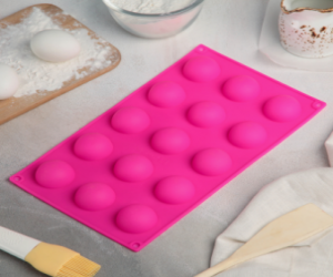 Форма силиконовая Полусфера 29×17 см, 15 ячеек d-4 см